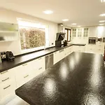 In Der Naehe Des Strandes- Beheiztes Schwimmbad- Spielraum- Spielzimmer- Etc By Interhome Holiday home *