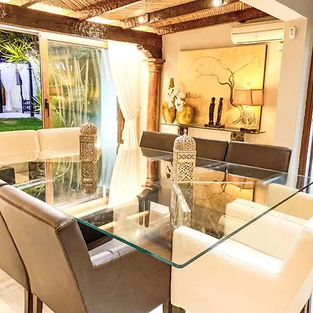 In Der Naehe Des Strandes- Beheiztes Schwimmbad- Spielraum- Spielzimmer- Etc By Interhome * Marbella