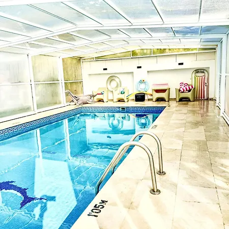 In Der Naehe Des Strandes- Beheiztes Schwimmbad- Spielraum- Spielzimmer- Etc By Interhome * Marbella