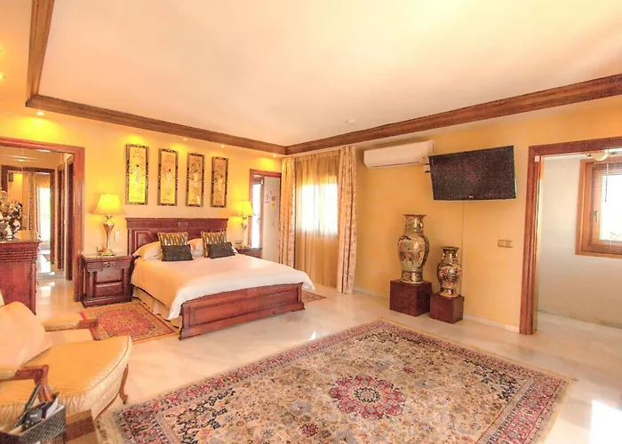 In Der Naehe Des Strandes- Beheiztes Schwimmbad- Spielraum- Spielzimmer- Etc By Interhome *