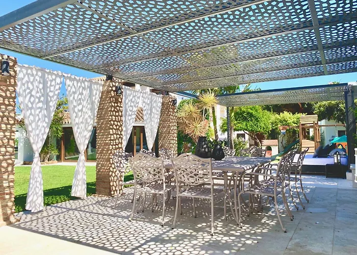 Nyaraló In Der Naehe Des Strandes- Beheiztes Schwimmbad- Spielraum- Spielzimmer- Etc By Interhome Marbella