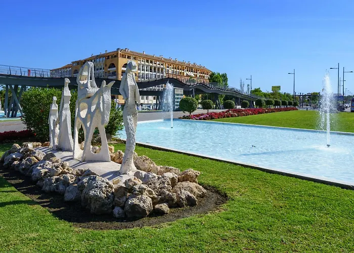 In Der Naehe Des Strandes- Beheiztes Schwimmbad- Spielraum- Spielzimmer- Etc By Interhome Marbella